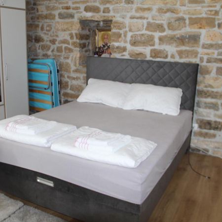 Kod Mladena Villa Bukovic Екстериор снимка